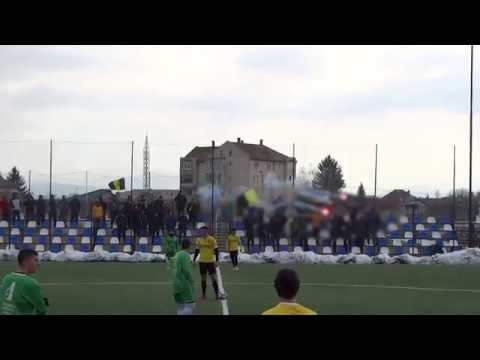 Pirotehnie la meciul test cu KSE Tg. Secuiesc