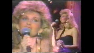 Linda Davis - Weak Nights - On Stage Show 1989