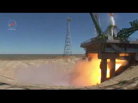 Progress M-27M launch
