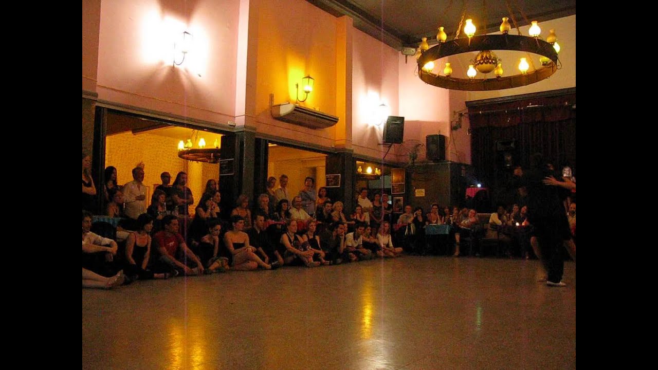 JULIO BALMACEDA y CORINA DE LA ROSA en ¡Viva la Pepa! milonga 2/3