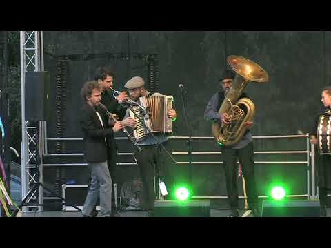 "TĘGIE CHŁOPY" - Park Miejski w Ostrowcu Świętokrzyskim