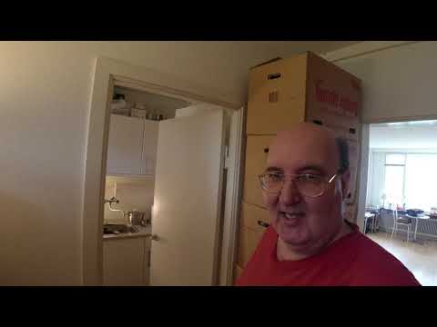 MongoTV_7107 - ENGLISH VLOG - Have a Good Saturday - Shower And Shaving