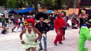 preview picture of video 'Danza del Torito de Silao - Fiesta La Cieneguita, SMA GTO 2015'