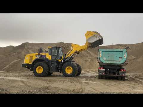 Komatsu WA475-10 brand new loader test drive. This is what fast looks like!