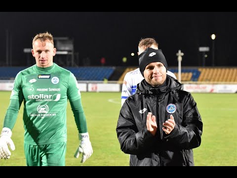 Wigry Suwałki - Garbarnia Kraków 1:0. Dawid Szulczek brawami żegna Biało-Niebieskich