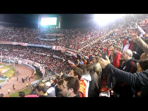 "De la mano del Muñeco vamos a Japón - River Plate" Barra: Los Borrachos del Tablón • Club: River Plate