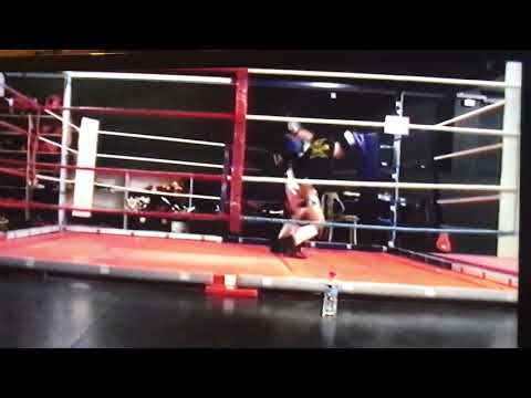 Keith o Rulligan vs matin 2014 kickboxing -3-