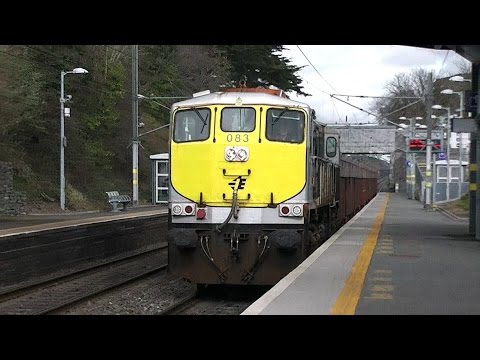 IE 071 Class Loco 083 on Tara Mines - Portmarnock Station, Dublin