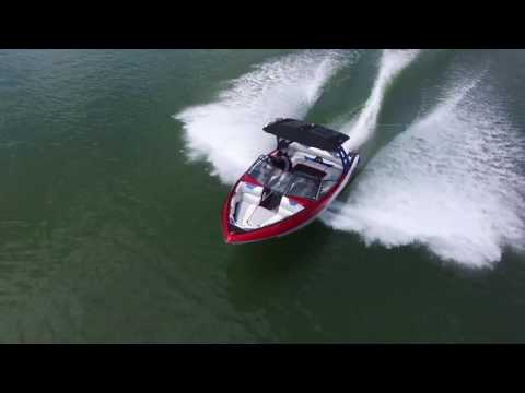 2017 Boat Buyers Guide - Malibu Wakesetter 22 VLX