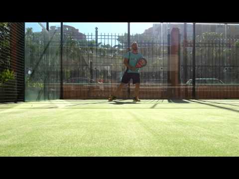 R.P golpe de derecha en padel ( drive ).