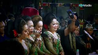 Download lagu Lagu Favorit Sinden Putra Giriharja 3 (PGH3) | Duet Dalang Putra Sunandar Sunarya mp3