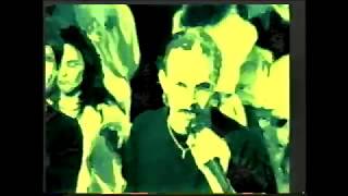 I would have looked pretty rad in that "Graffiti Gear" windbreaker featuring Garfield as a muscle man.