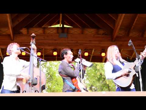 The Wood Brothers | Sing About It | Folks Festival | Lyons, CO | gratefulweb.com
