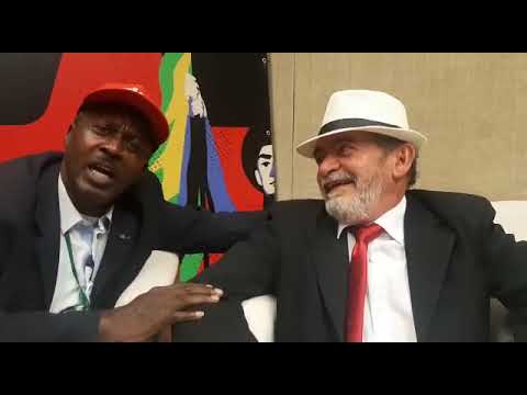 Roulian ENTÃO TÁ de Conselheiro Pena cantando para seu ídolo Lula...