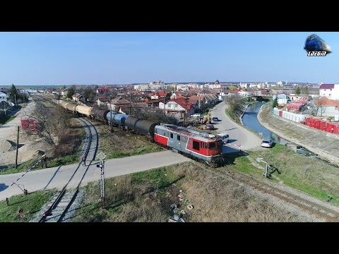 [Drone] LDE2100 60-1404-8 & Marfar CFR MARFĂ Freight Train in Marghita - 20 March 2020