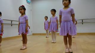 Jade&#39; ballet class performance @5y5m, part3