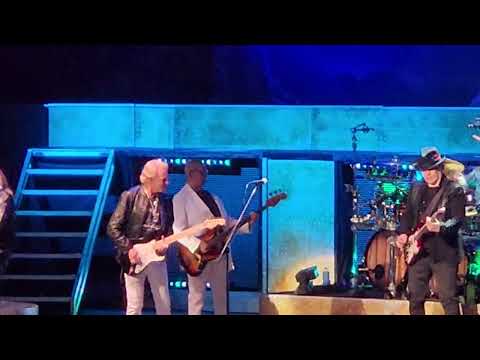 Renegade - Styx featuring Don Felder and Joe Bonamassa. Bethel Woods, August 13th, 2023.