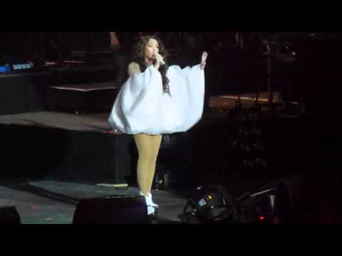 A-Mei 张惠妹 - Ting Hai 听海 @ London's O2 Arena