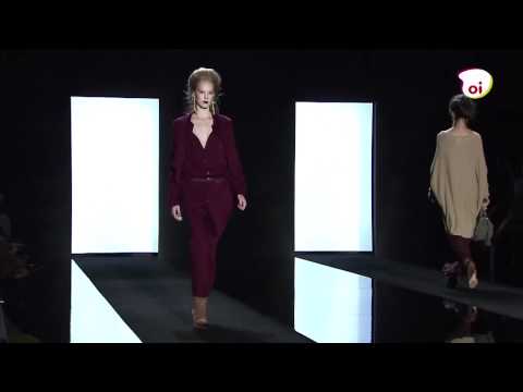 Oi Moda // Desfile Juliana Jabour - São Paulo Fashion Week Inverno 2011
