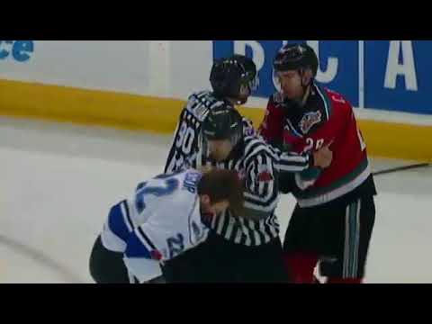 Cal Foote vs Noah Gregor