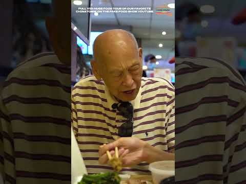 Levei meu avô chinês para sua churrascaria chinesa favorita! (Não conte para a vovó...) #Shorts