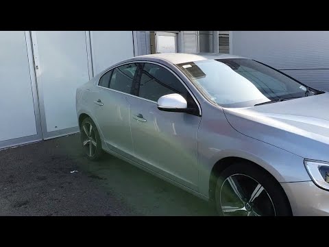 Volvo S60 D4 R-design SE 4DR