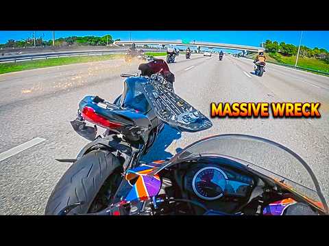 11 Minutes OF CRAZY, EPIC & UNBELIEVABLE Motorcycle Moments & Crashes