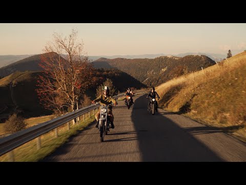 BAAK Motocyclettes I Three of a kind