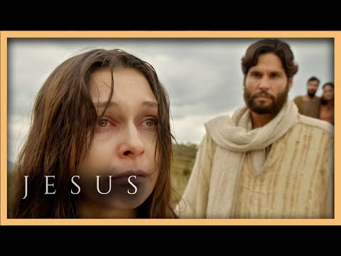 Maria Madalena é liberta por Jesus | NOVELA JESUS