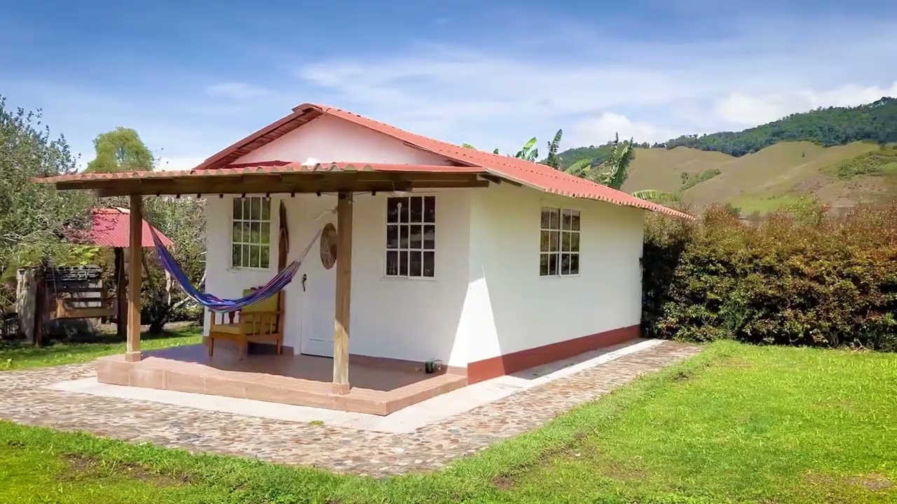 Urrao Paraíso Vivo - Click to play