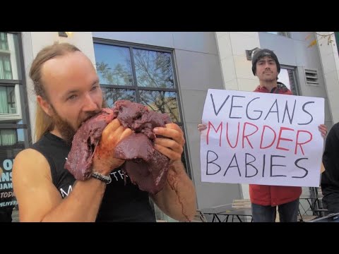 Eating Raw Beef Liver @ Café Gratitude, San Diego 2019...