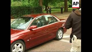 WRAP Blair leaves Downing St, Brown leaves Treasury ADDS protests, more removal van