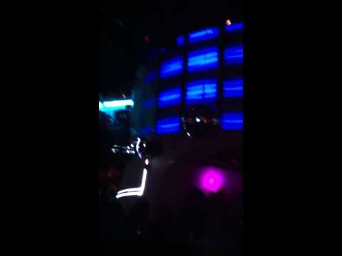 Mark with a K ft. Davoodi - Talkin dirty @ Highstreet