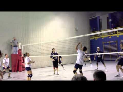 squadra di pallavolo cassina nuova