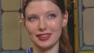 Әдемі аққұба жігіт жыныстық қатынасқа түседі