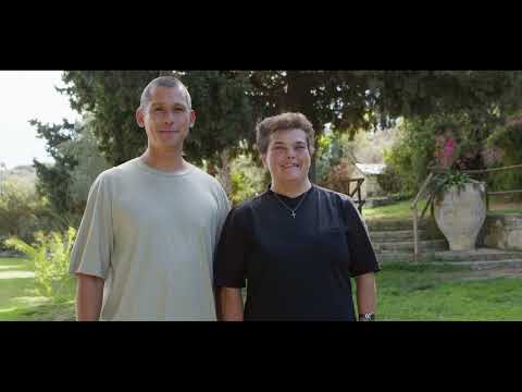 Kritiko paximadi PGI & 마니 지역 전통 랄랑기아