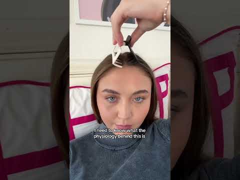 Instead of putting down the claw clip it’s going on the head #clawclips