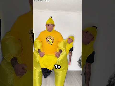 El mono intenta asustar… pero aparece el padre plátano 😱🐒🍌 #shorts #reels