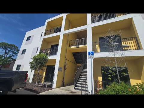 CLOSED 4260 Lakewood Rd #103, Lake Worth Beach. Price $2,695 water - wifi included 