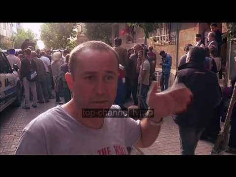 Stamboll, shpërthen bomba në motoçikletë - Top Channel Albania - News - Lajme