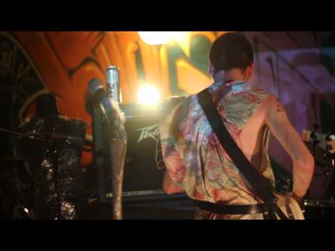 The Coltranes - Put a ribbon on it (Not Punk Session #6)