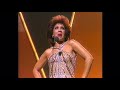Dame Shirley Bassey - Nobody Does It Like Me (Royal Variety Commonwealth Performance 1985)