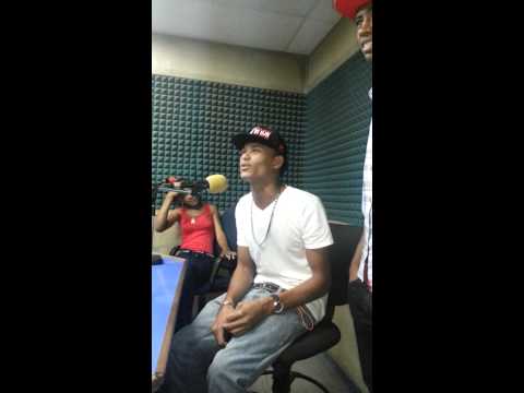 El pirata y el sureno vs interogativo y alexi mc