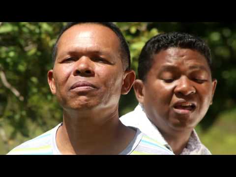 kristianiNA :: NANTENAINA ET BELAHY 2016