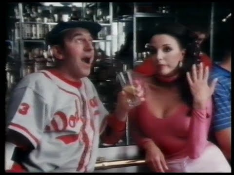 Cinzano Bianco Advert Leonard Rossiter - Joan Collins 1980
