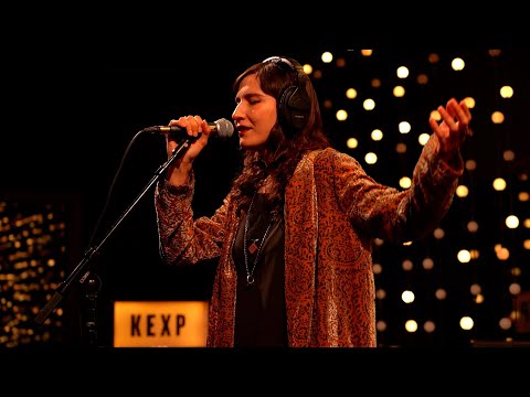 Karen y Los Remedios - Full Performance (Live on KEXP)