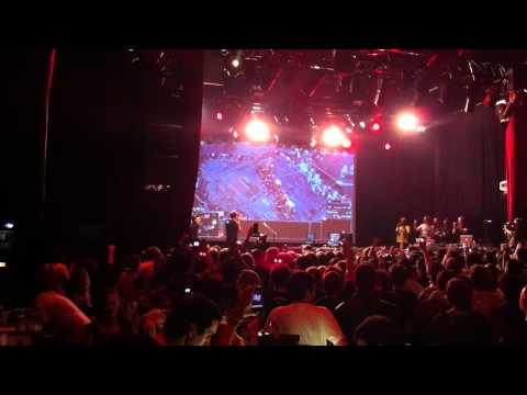 Bref, j'ai joué à SC2