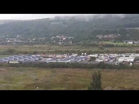 Trenul IR Piatra Neamt-Bacău văzut din balcon