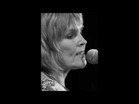 Věra Martinová - Bolím celá