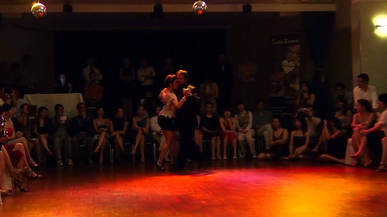 Fabian Peralta y Josefina Bermudez @ Xtreme Grand Milonga, Hong Kong , June 2013; 3/3